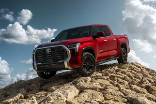 Tundra III Double Cab Long Bed | 2021 - to present