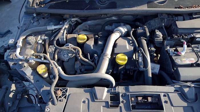 The new K9K engine from Renault boasts a long engine life and smooth performance