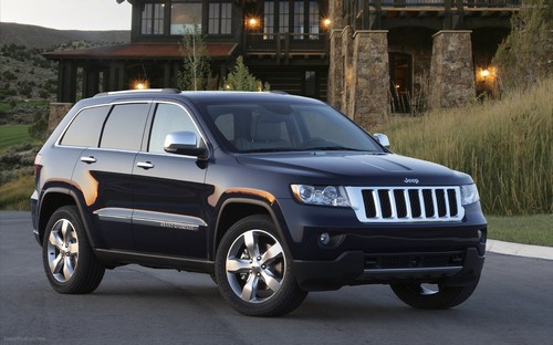 Compare bmw x5 and jeep grand cherokee #1