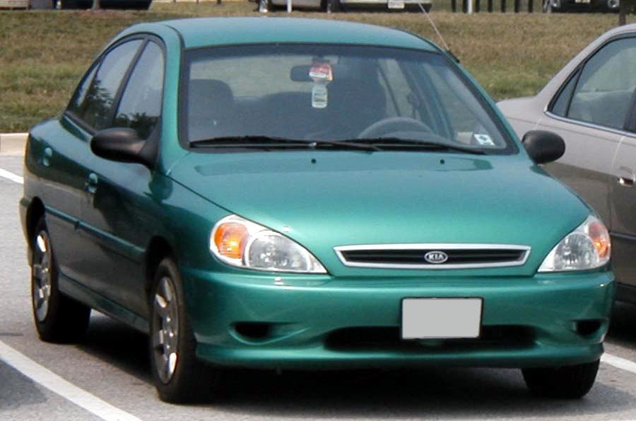 Rio I Sedan (DC) 2000-2002