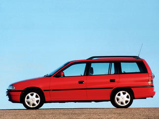 Astra F Caravan facelift 1994