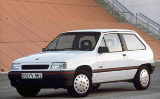 Corsa A facelift 1990