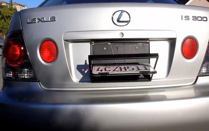 LicensePlateFlipper1