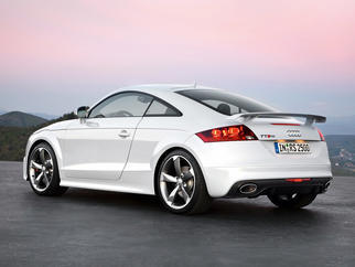 2010 TT RS Coupe 8J | 2009 - 2010