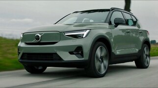 XC40 facelift 2022 | 2022 - to present